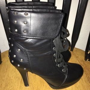 Black boot heels NEW